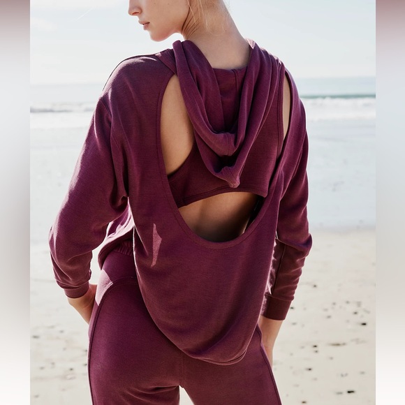 FREE PEOPLE - BACK INTO IT HOODIE - Picture 3 of 6